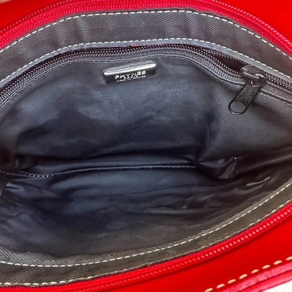 Phynes Paris Shoulder Bag